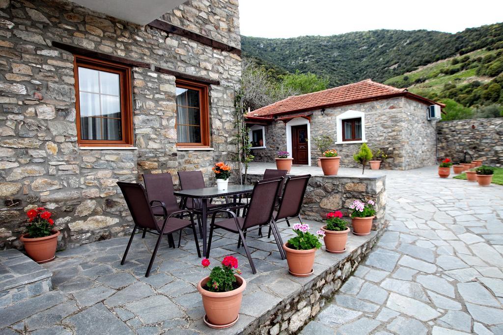 Traditional Apartments Tsikrikonis Mirtofiton Экстерьер фото