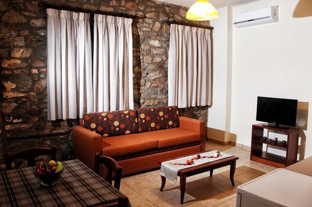 Traditional Apartments Tsikrikonis Mirtofiton Экстерьер фото