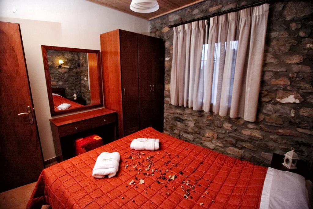 Traditional Apartments Tsikrikonis Mirtofiton Экстерьер фото